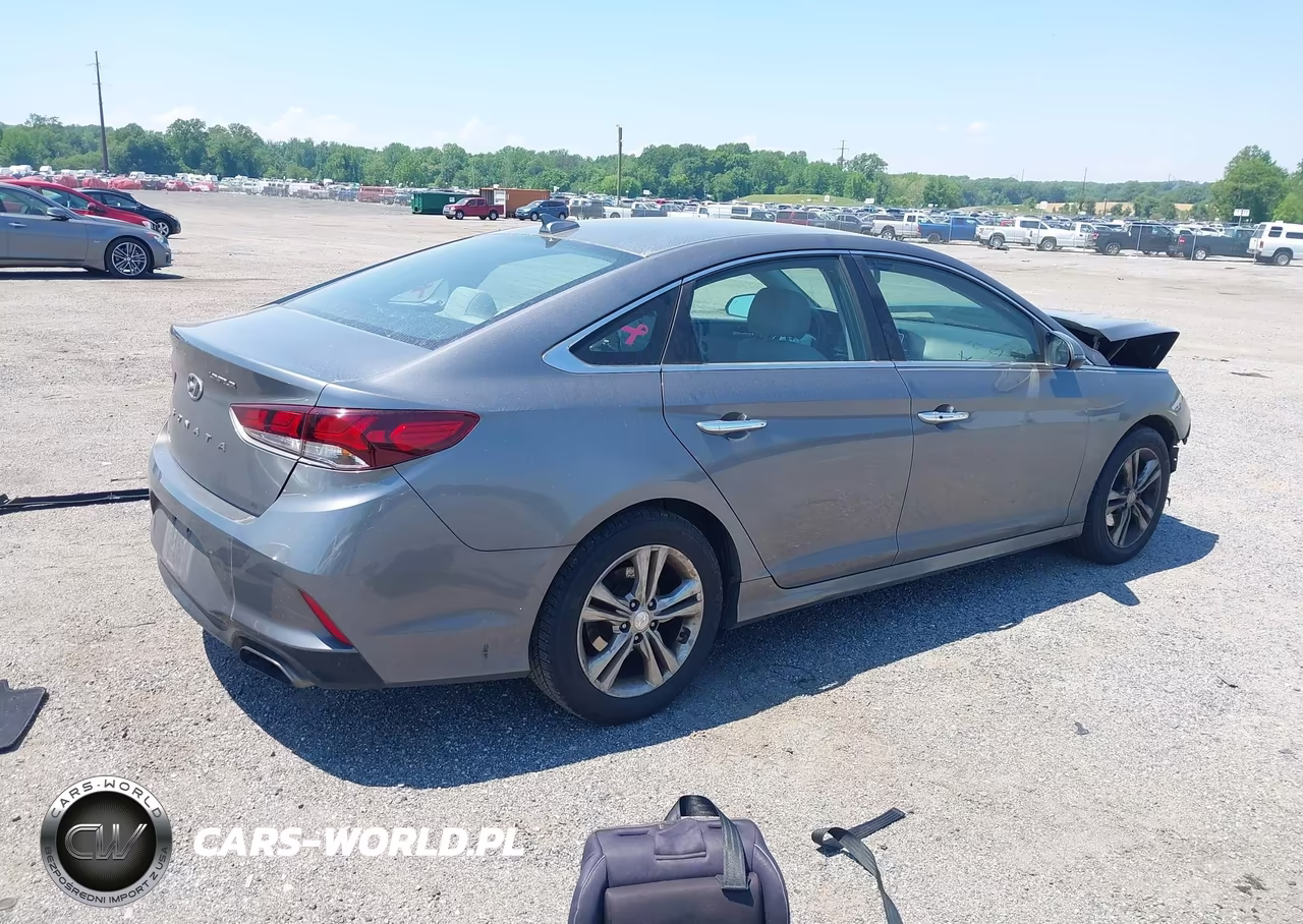 2018 Hyundai Sonata Sel VIN:5NPE34AF2JH635586 - 4