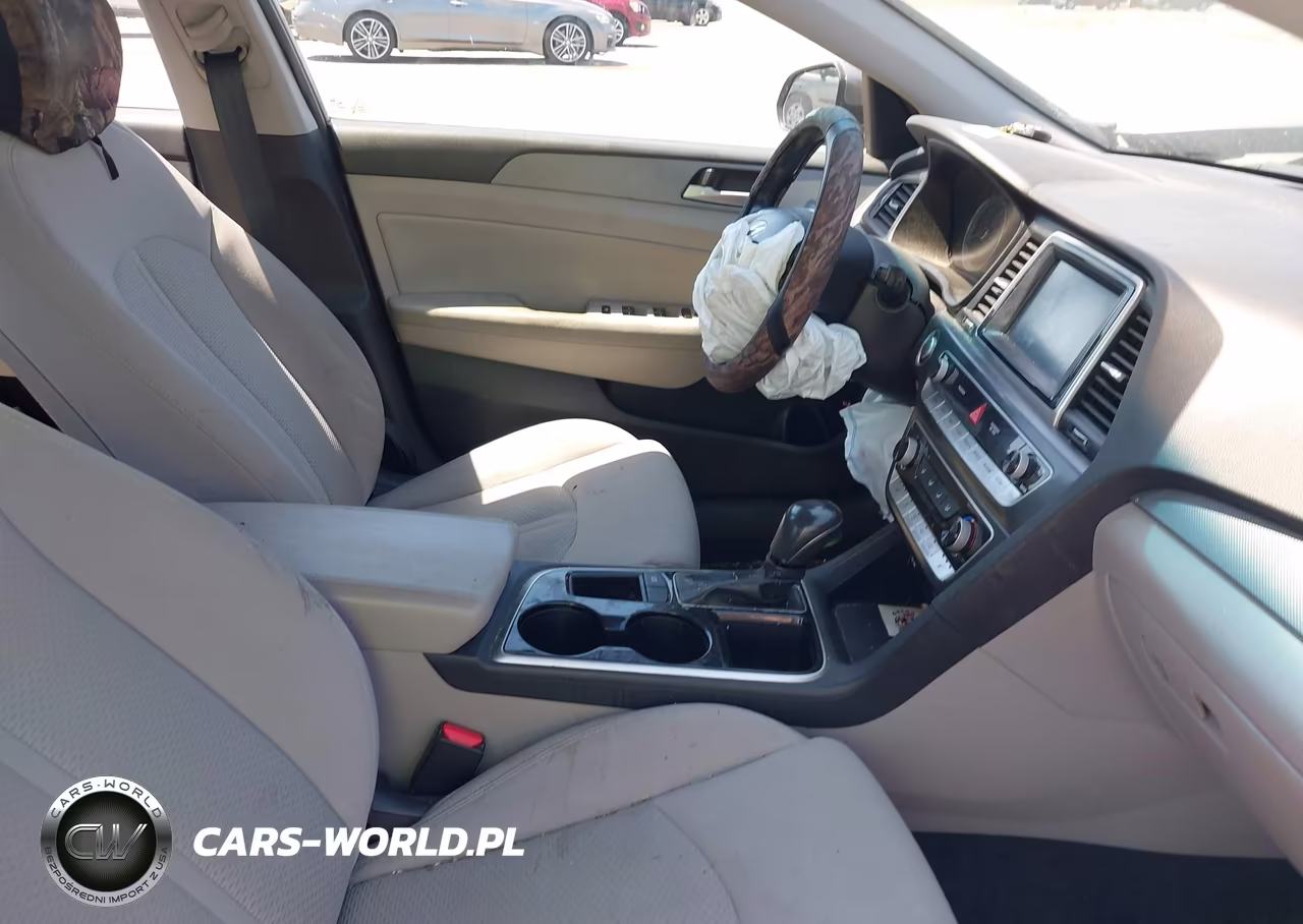 2018 Hyundai Sonata Sel VIN:5NPE34AF2JH635586 - 5