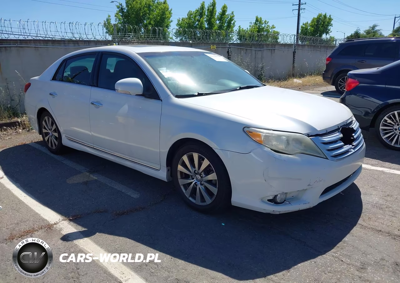 2011 Toyota Avalon Limited