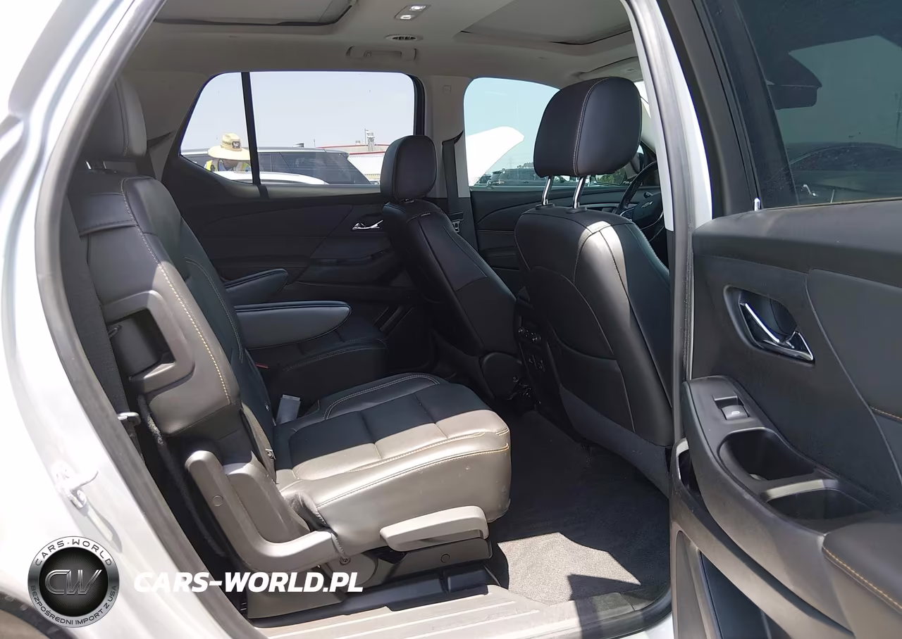 2019 Chevrolet Traverse Premier VIN:1GNERKKW6KJ210714 - 8