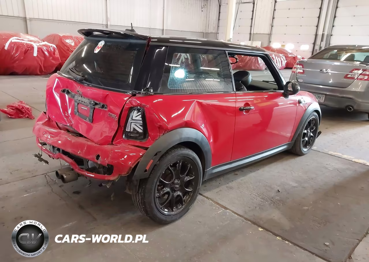 2011 Mini Cooper S VIN:WMWSV3C54BTY21149 - 4