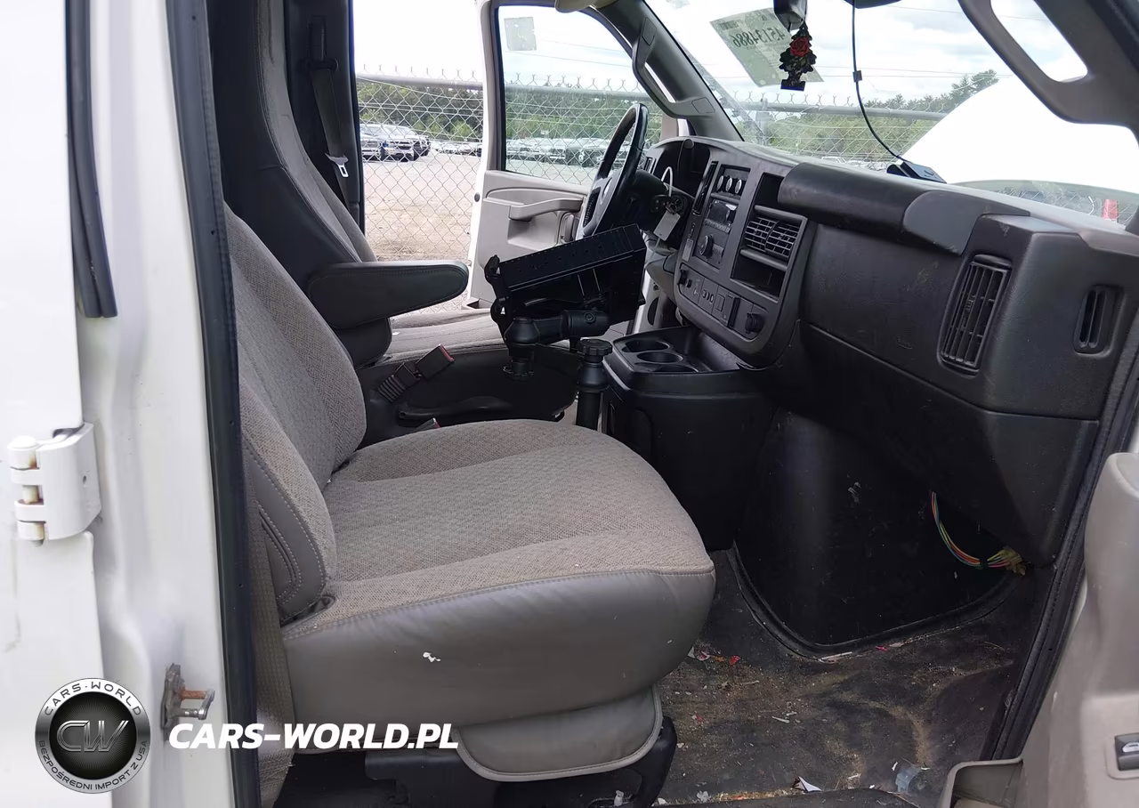 2020 Chevrolet Express Cargo Rwd 2500 Extended Wheelbase Wt VIN:1GCWGBFP9L1265620 - 5