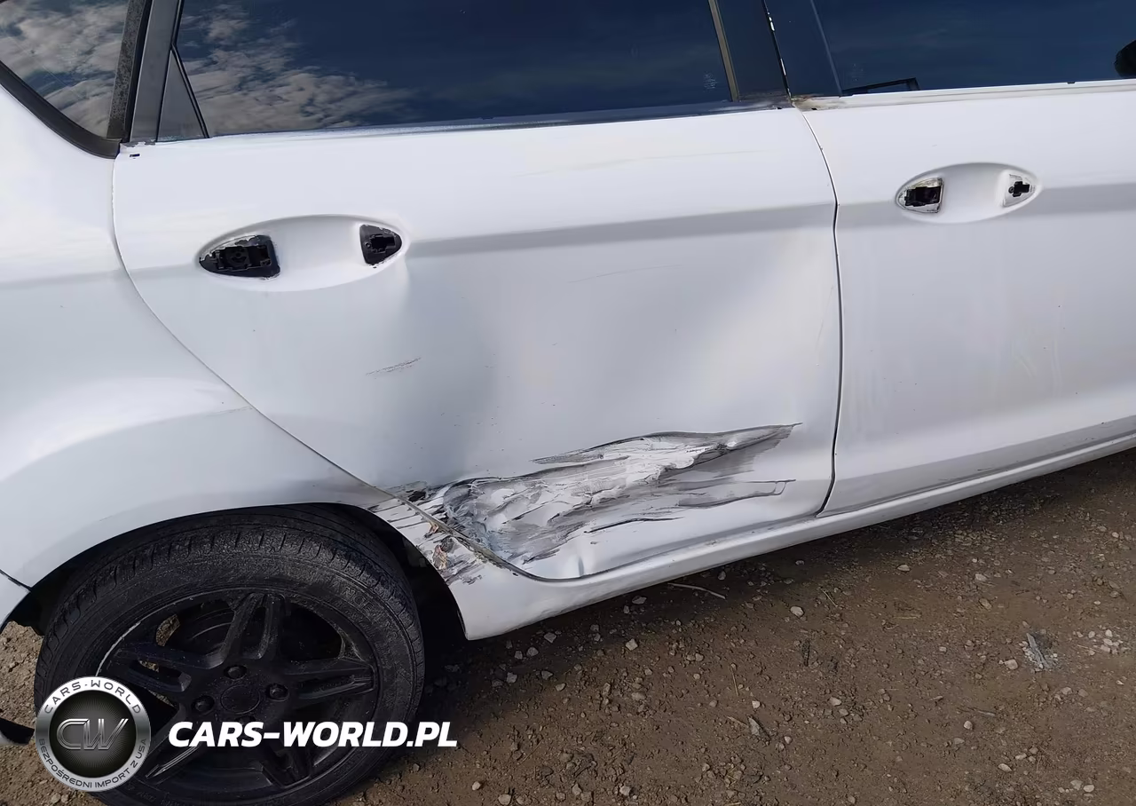2018 Ford Fiesta Se VIN:3FADP4EJ0JM104112 - 13