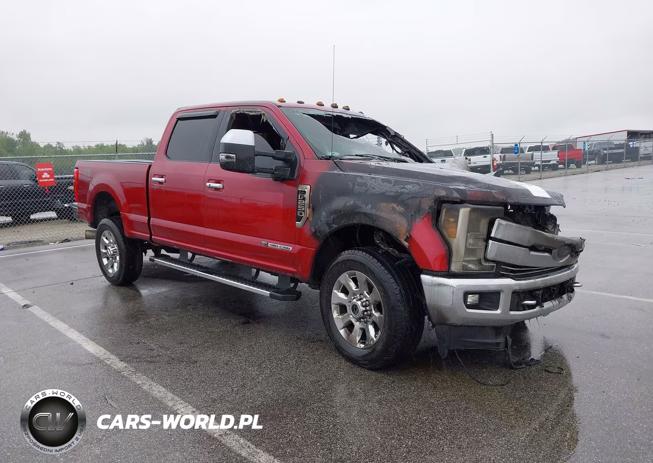 2017 Ford F-250 Lariat – zdjęcie 1 z 11