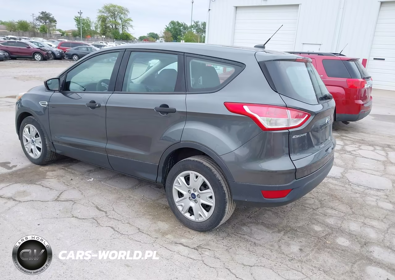 2016 Ford Escape S VIN:1FMCU0F79GUB32792 - 3