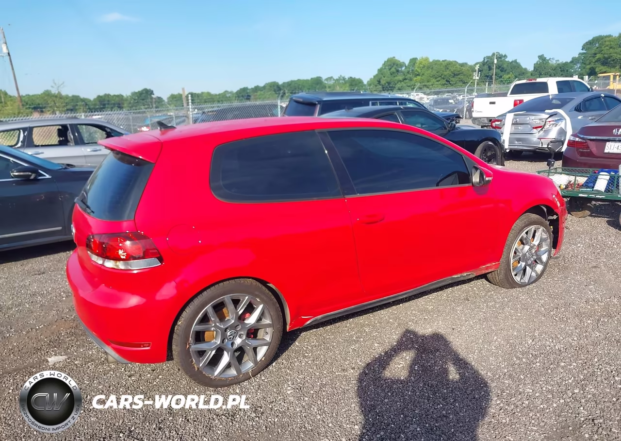 2013 Volkswagen Gti 2-Door VIN:WVWFD7AJ7DW014236 - 4