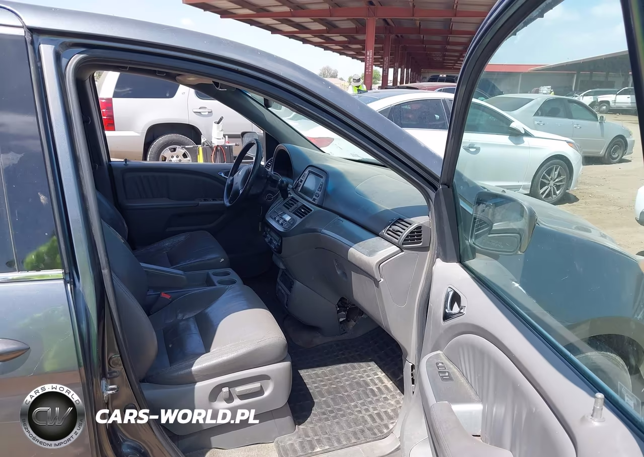 2010 Honda Odyssey Ex-L VIN:5FNRL3H70AB009043 - 5