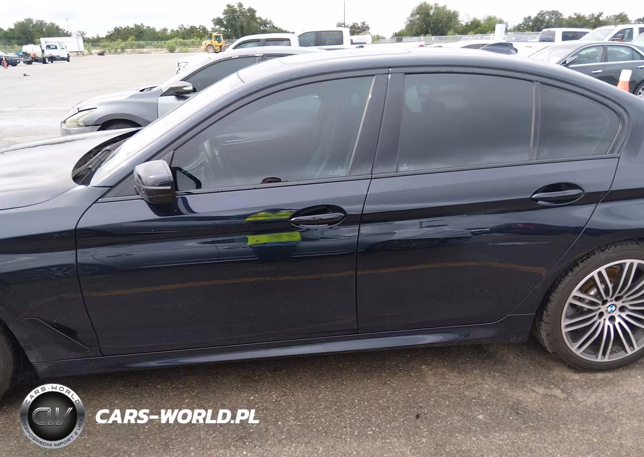 2019 BMW 530I xDrive VIN:WBAJA7C5XKG909937 - 15