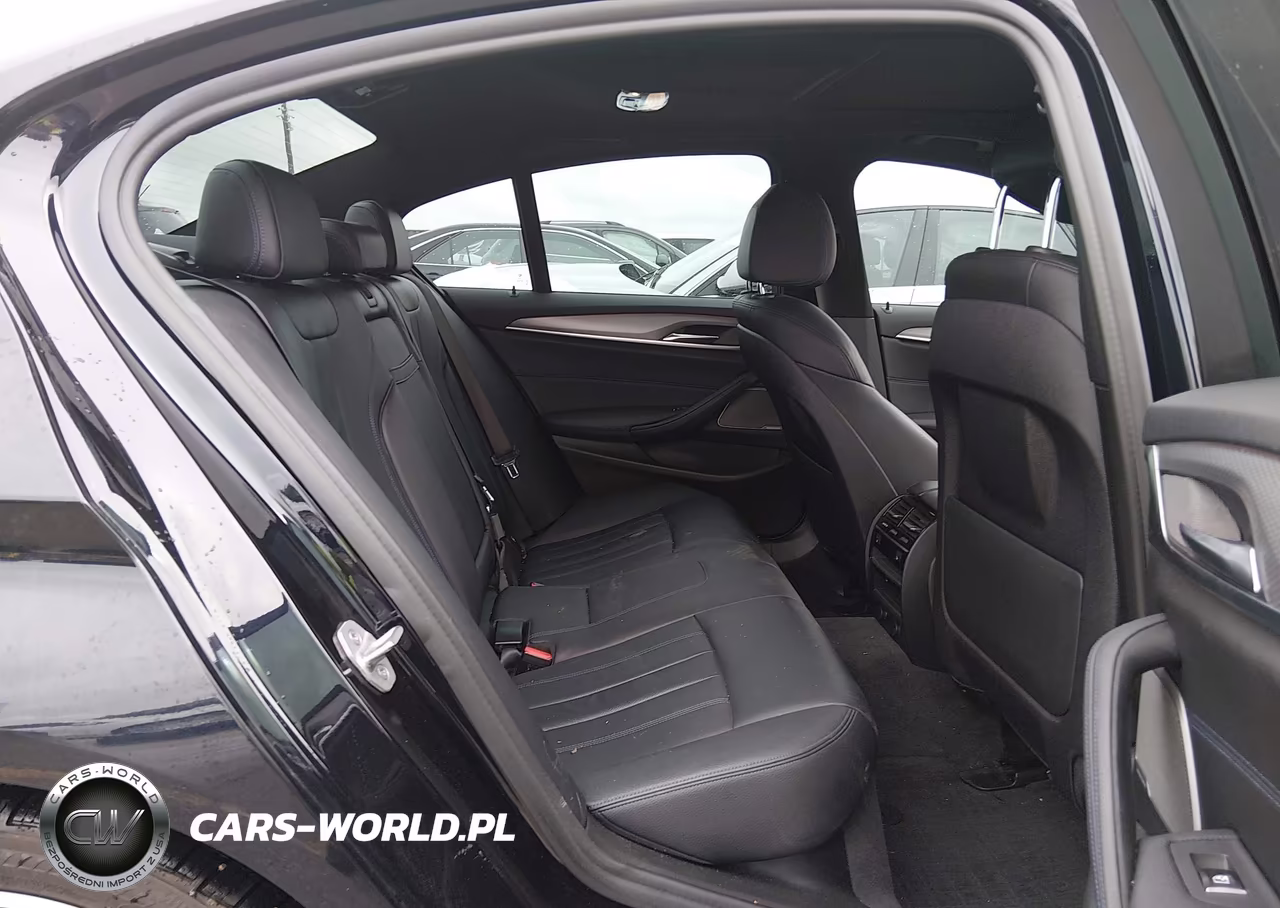 2019 BMW 530I xDrive VIN:WBAJA7C5XKG909937 - 8