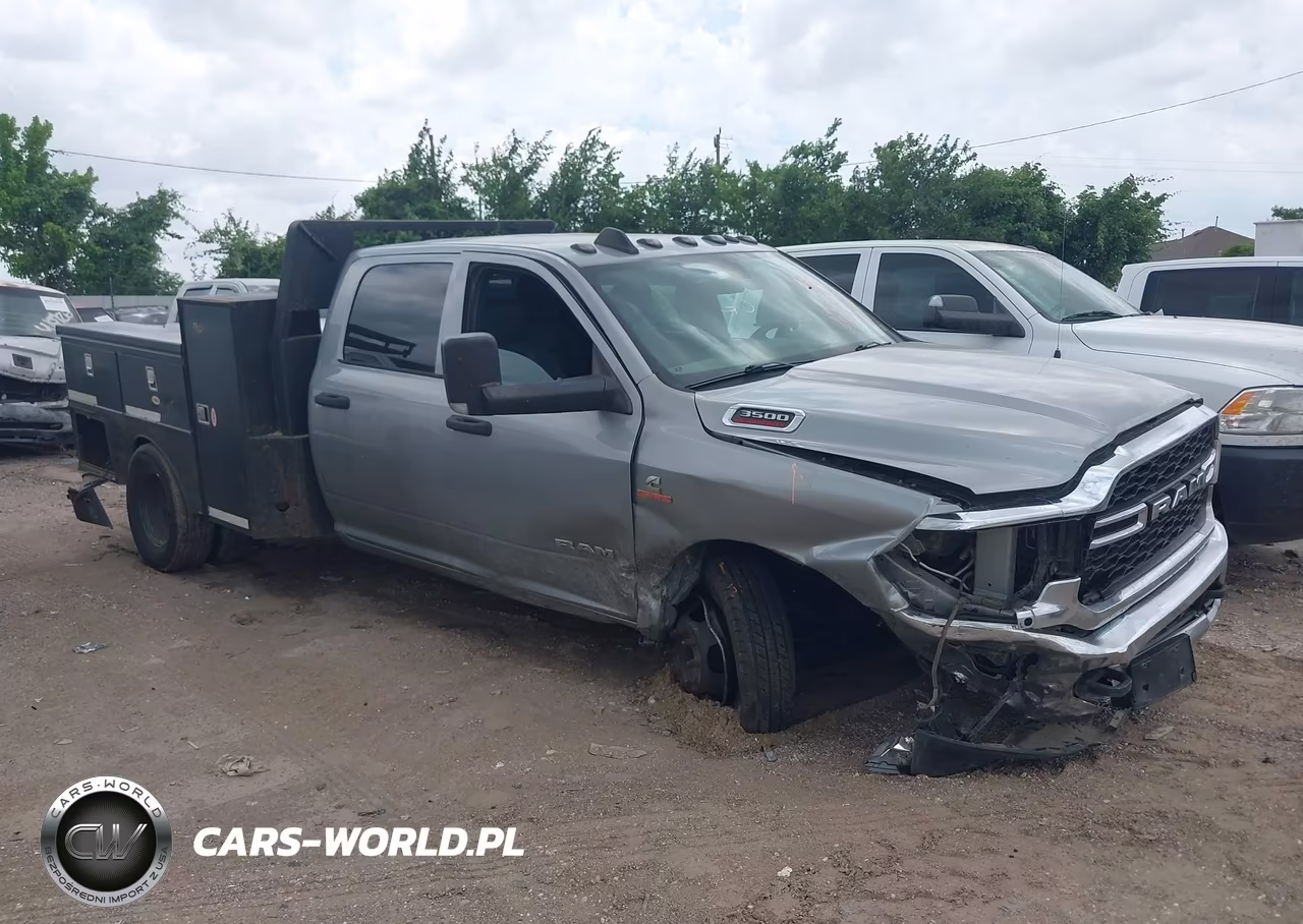 2021 Ram 3500 Chassis Tradesman-Slt-Laramie-Limited – zdjęcie 1 z 14