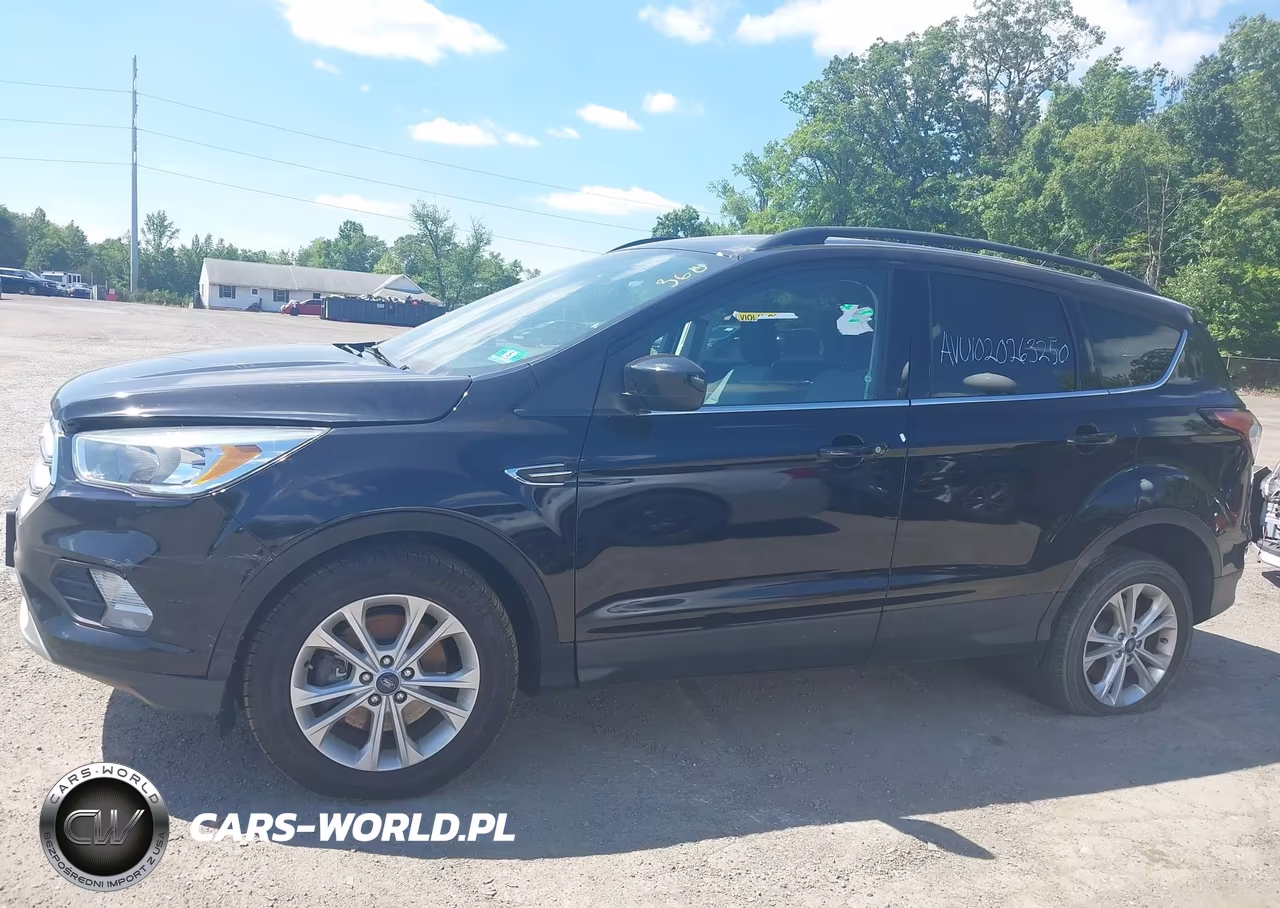2018 Ford Escape Se VIN:1FMCU9GD7JUC16335 - 14
