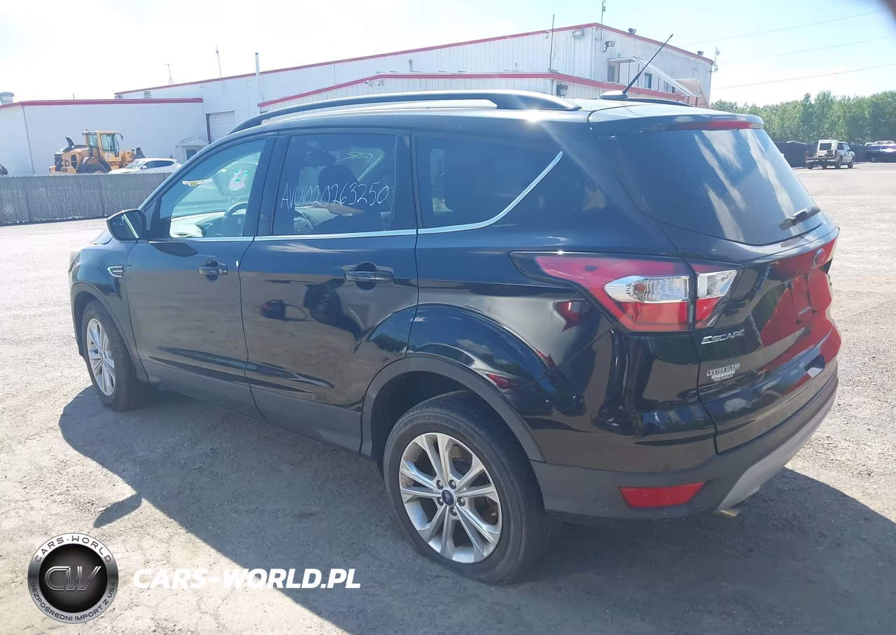 2018 Ford Escape Se VIN:1FMCU9GD7JUC16335 - 3