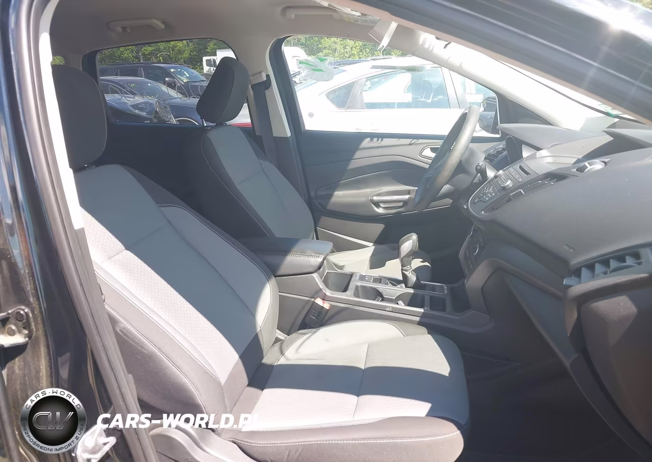 2018 Ford Escape Se VIN:1FMCU9GD7JUC16335 - 5
