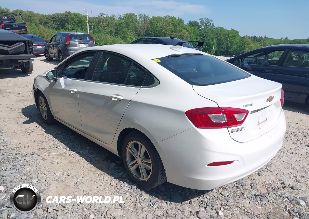 2016 Chevrolet Cruze Lt Auto VIN:1G1BE5SM9G7250516 - 3