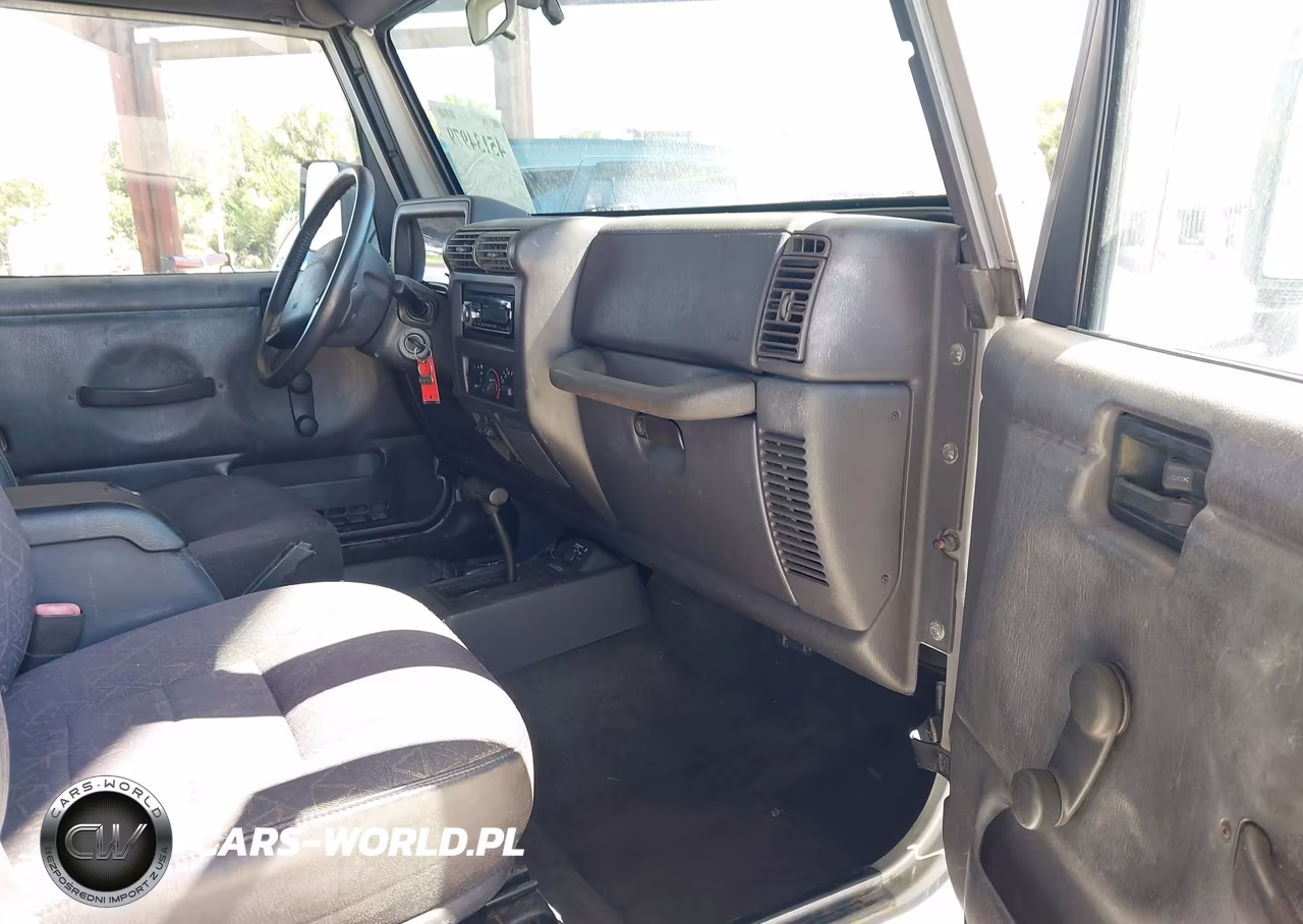 2002 Jeep Wrangler Sport VIN:1J4FA49S12P700259 - 5