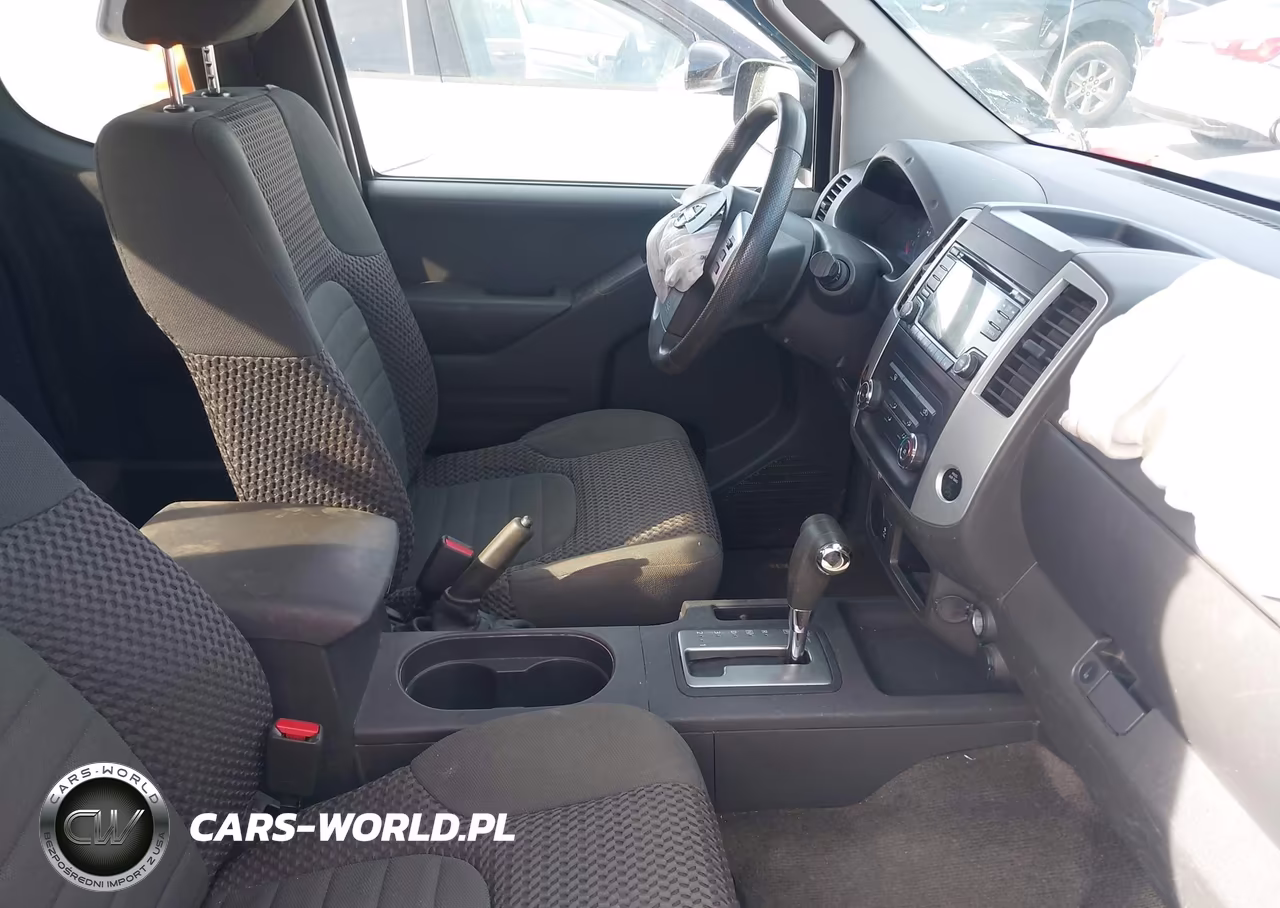 2015 Nissan Frontier Sv