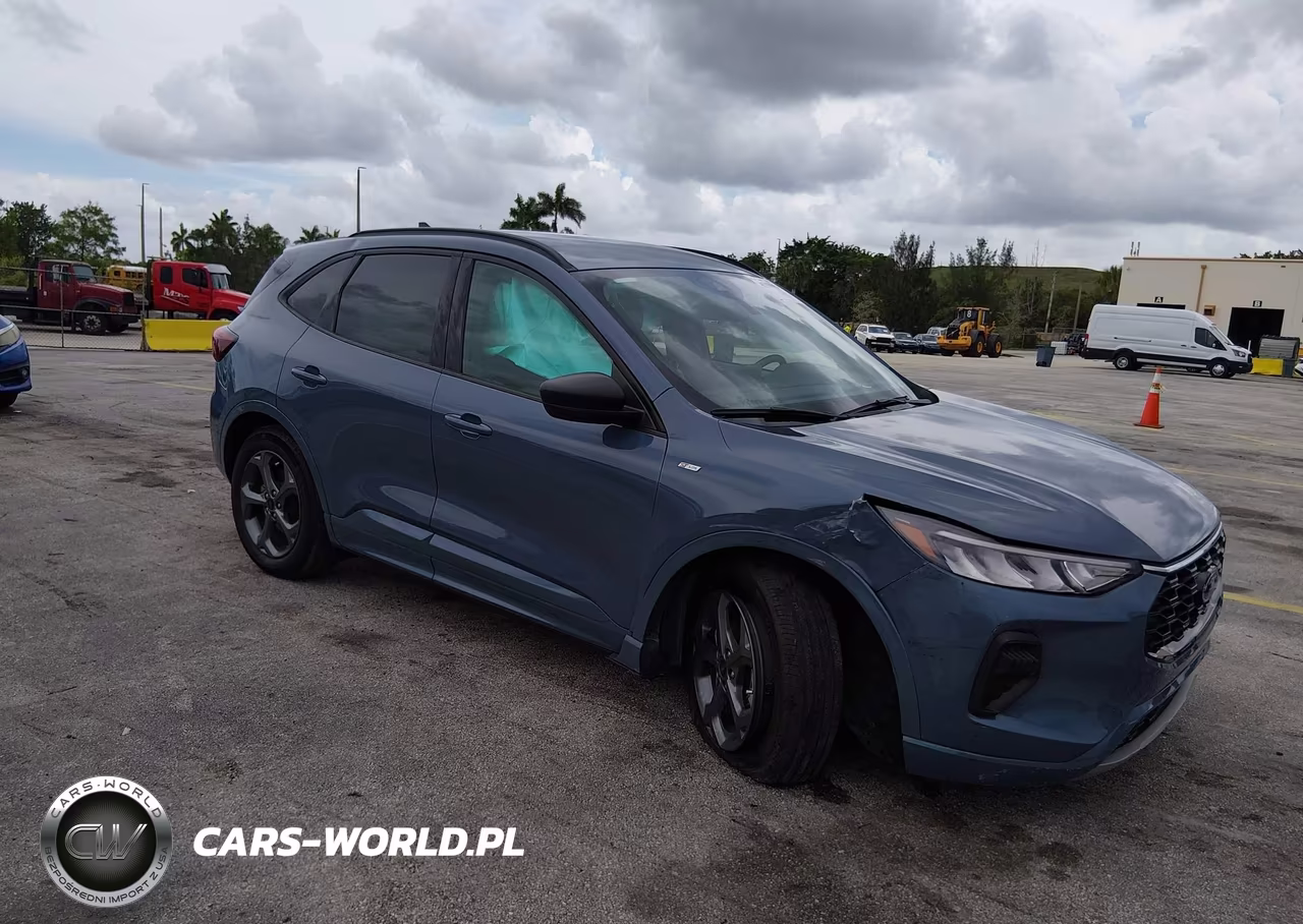 2024 Ford Escape St-Line – zdjęcie 1 z 16
