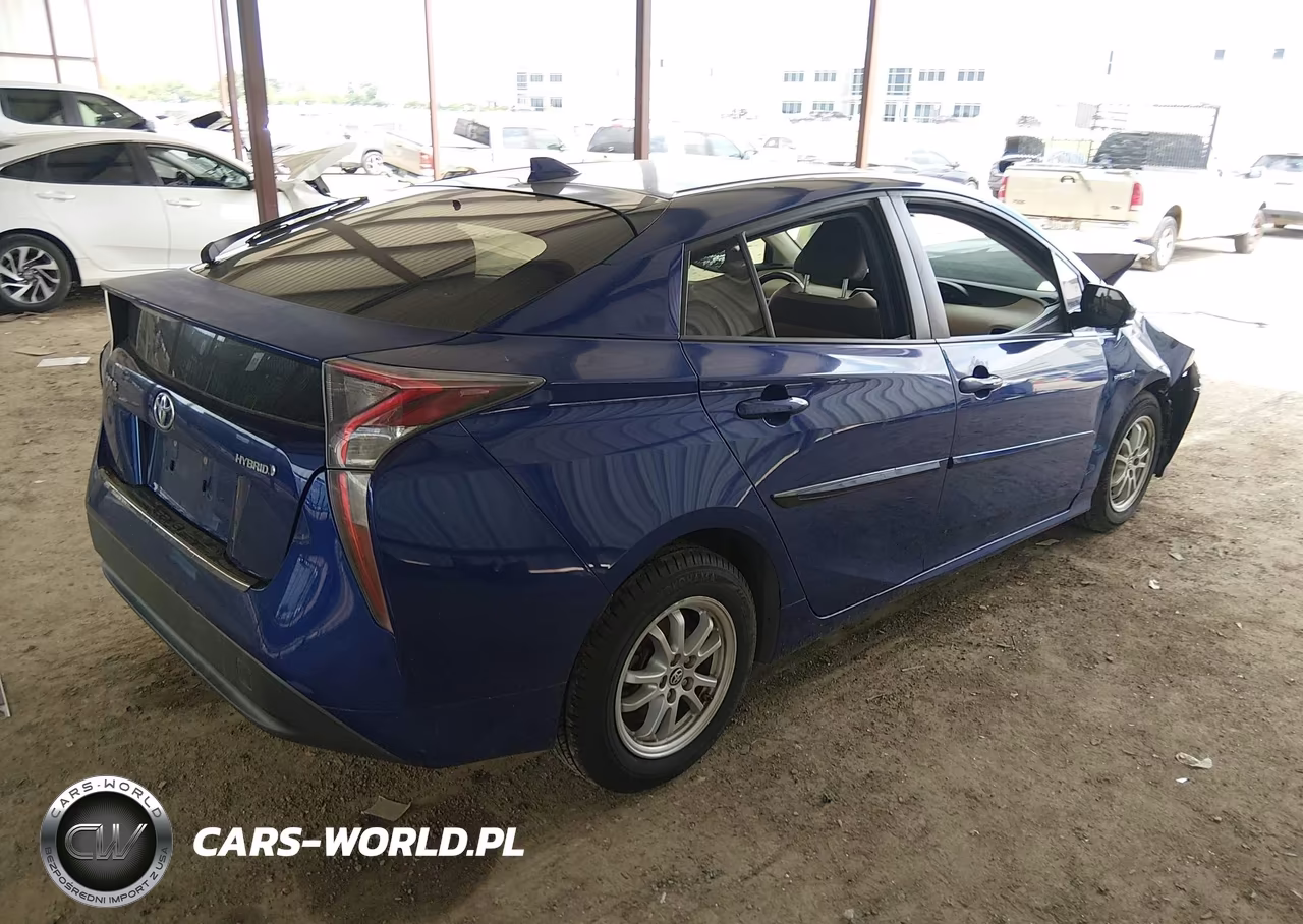 2016 Toyota Prius Three VIN:JTDKARFU7G3505241 - 4