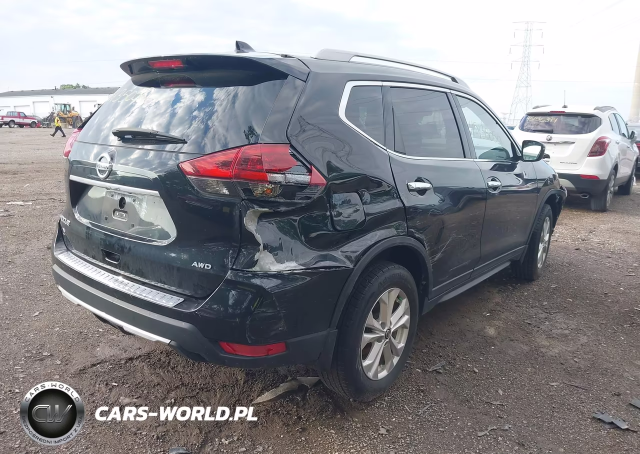 2018 Nissan Rogue S VIN:5N1AT2MV4JC827153 - 4