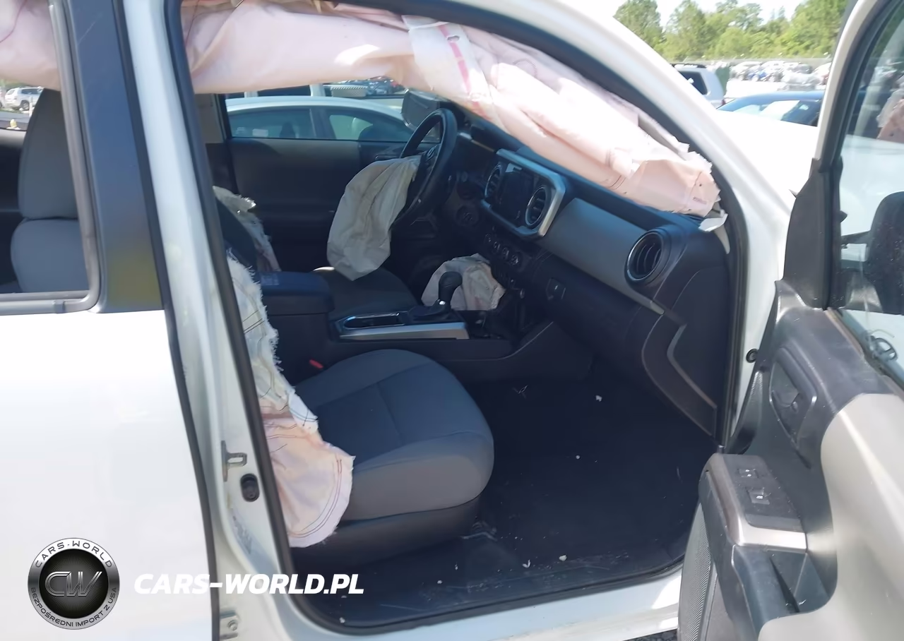 2017 Toyota Tacoma Sr5 V6 VIN:5TFCZ5AN8HX104104 - 5