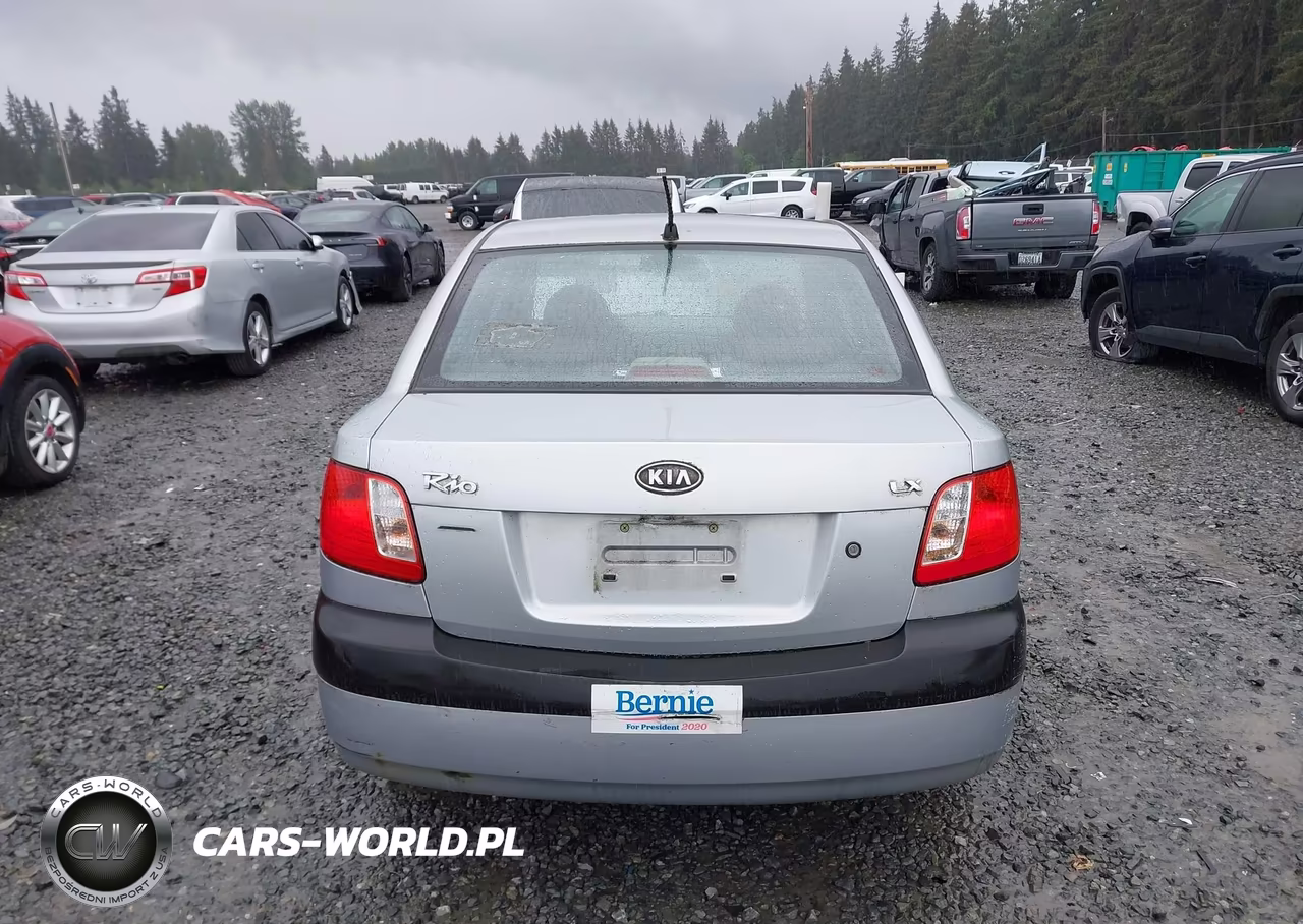2006 Kia Rio Lx VIN:KNADE123166088365 - 16