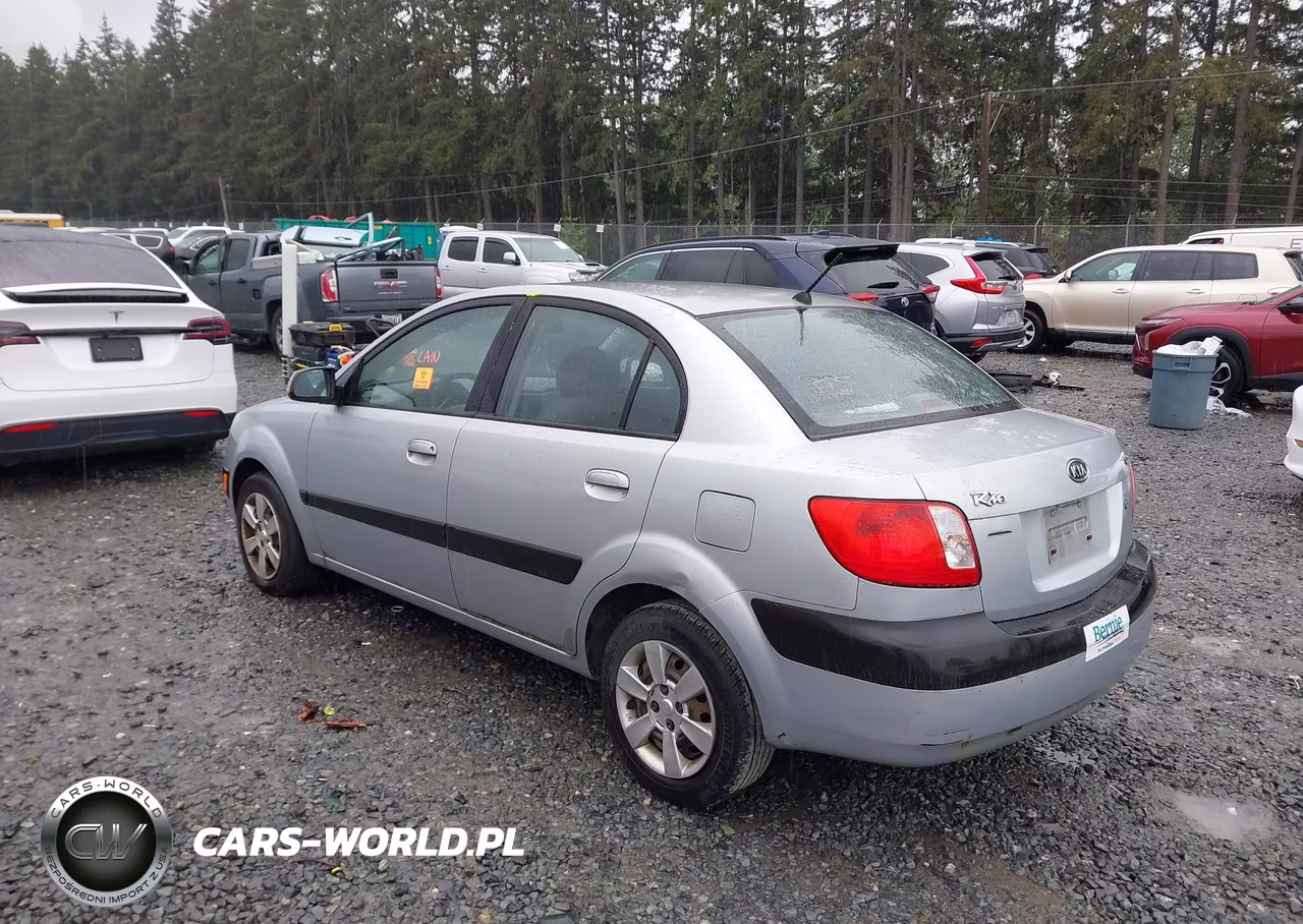 2006 Kia Rio Lx VIN:KNADE123166088365 - 3