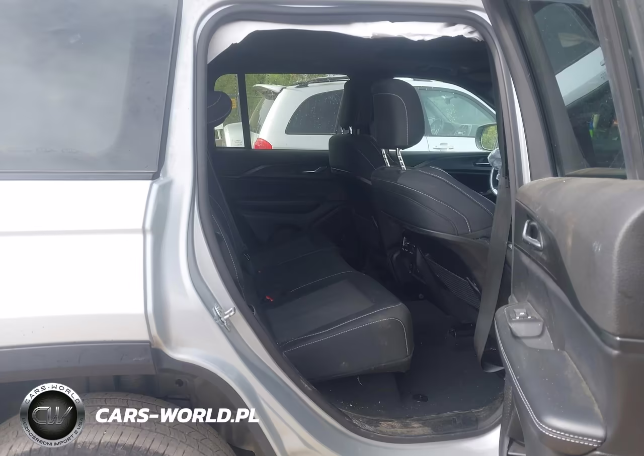 2024 Jeep Grand Cherokee Laredo X 4X4 VIN:1C4RJHAG9RC252713 - 8