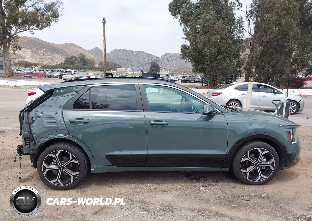 2023 Kia Niro Ex Touring VIN:KNDCR3LE8P5114496 - 14
