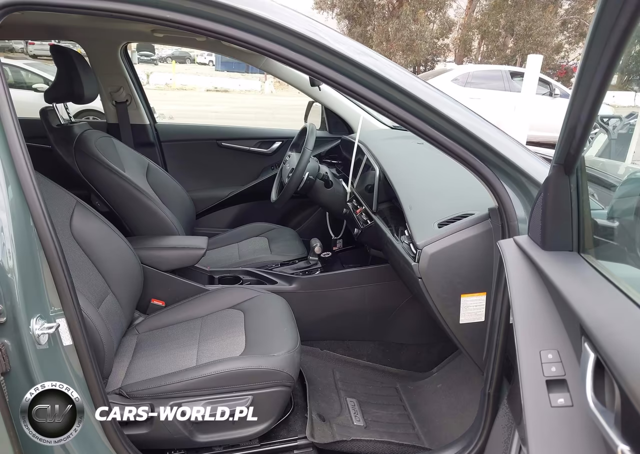 2023 Kia Niro Ex Touring VIN:KNDCR3LE8P5114496 - 5