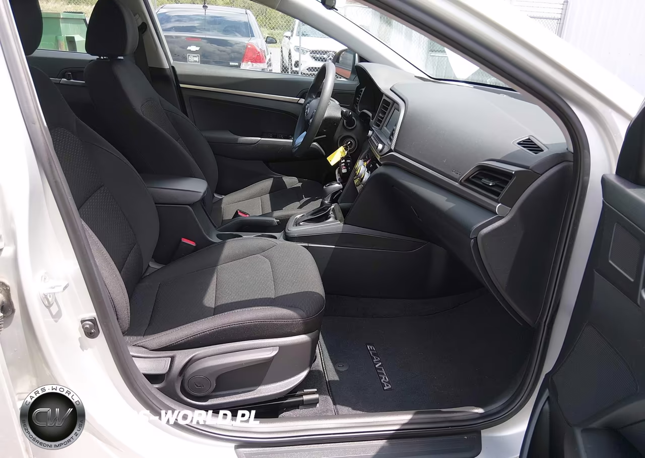 2019 Hyundai Elantra Se VIN:5NPD74LF6KH482306 - 5