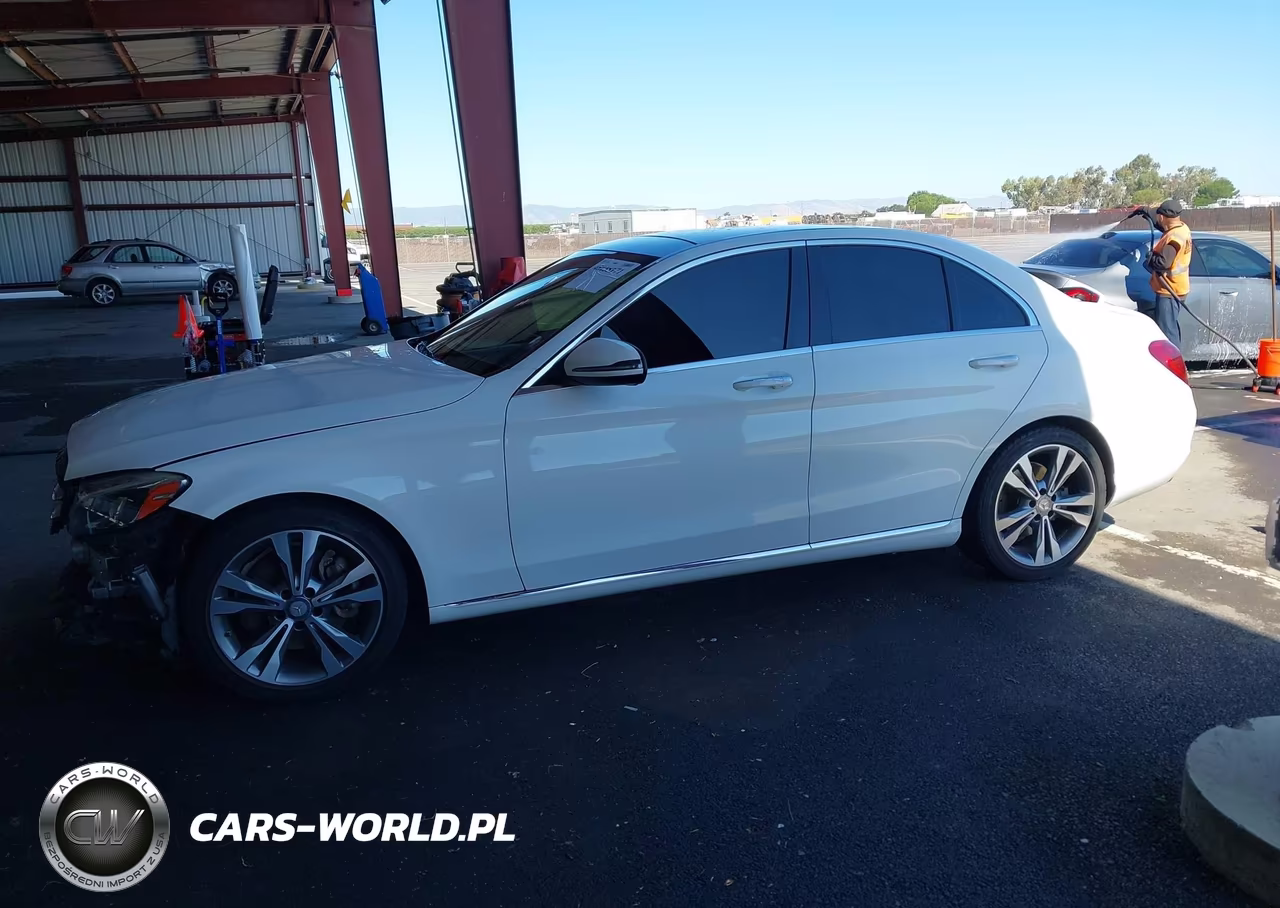2017 Mercedes-Benz C 300 VIN:55SWF4JBXHU179532 - 14