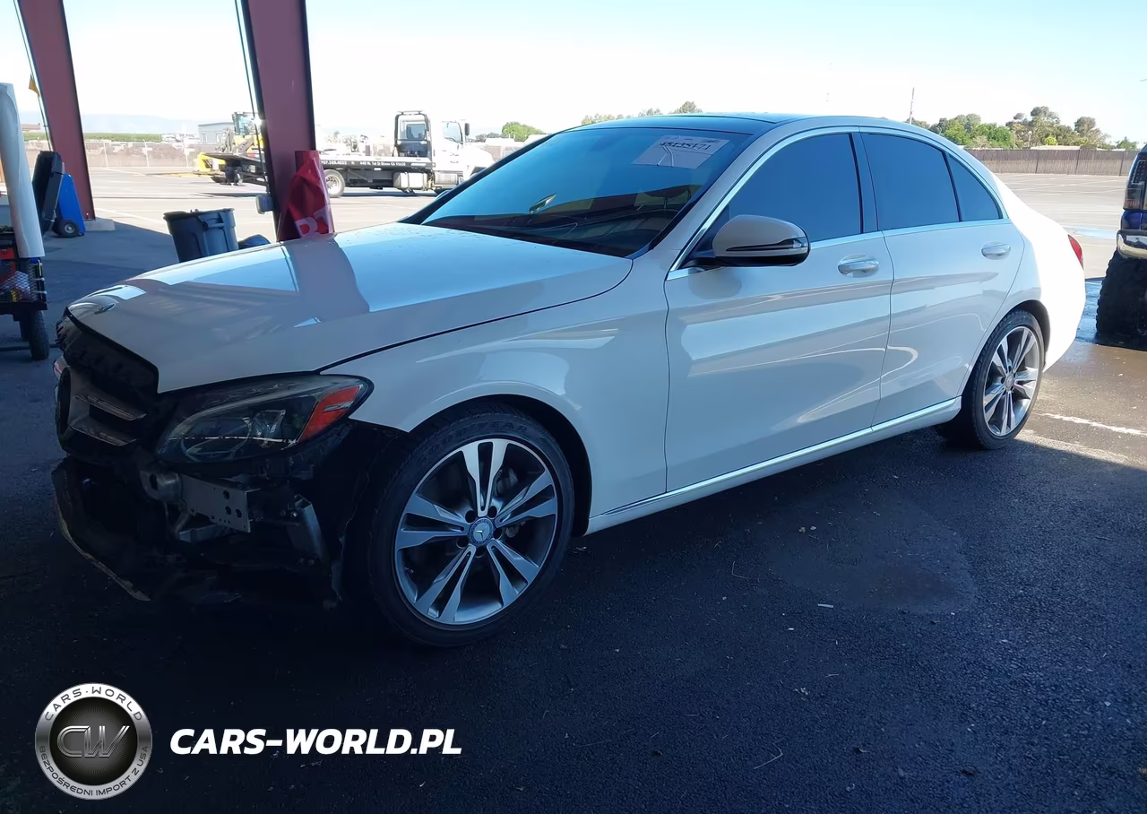 2017 Mercedes-Benz C 300 VIN:55SWF4JBXHU179532 - 2