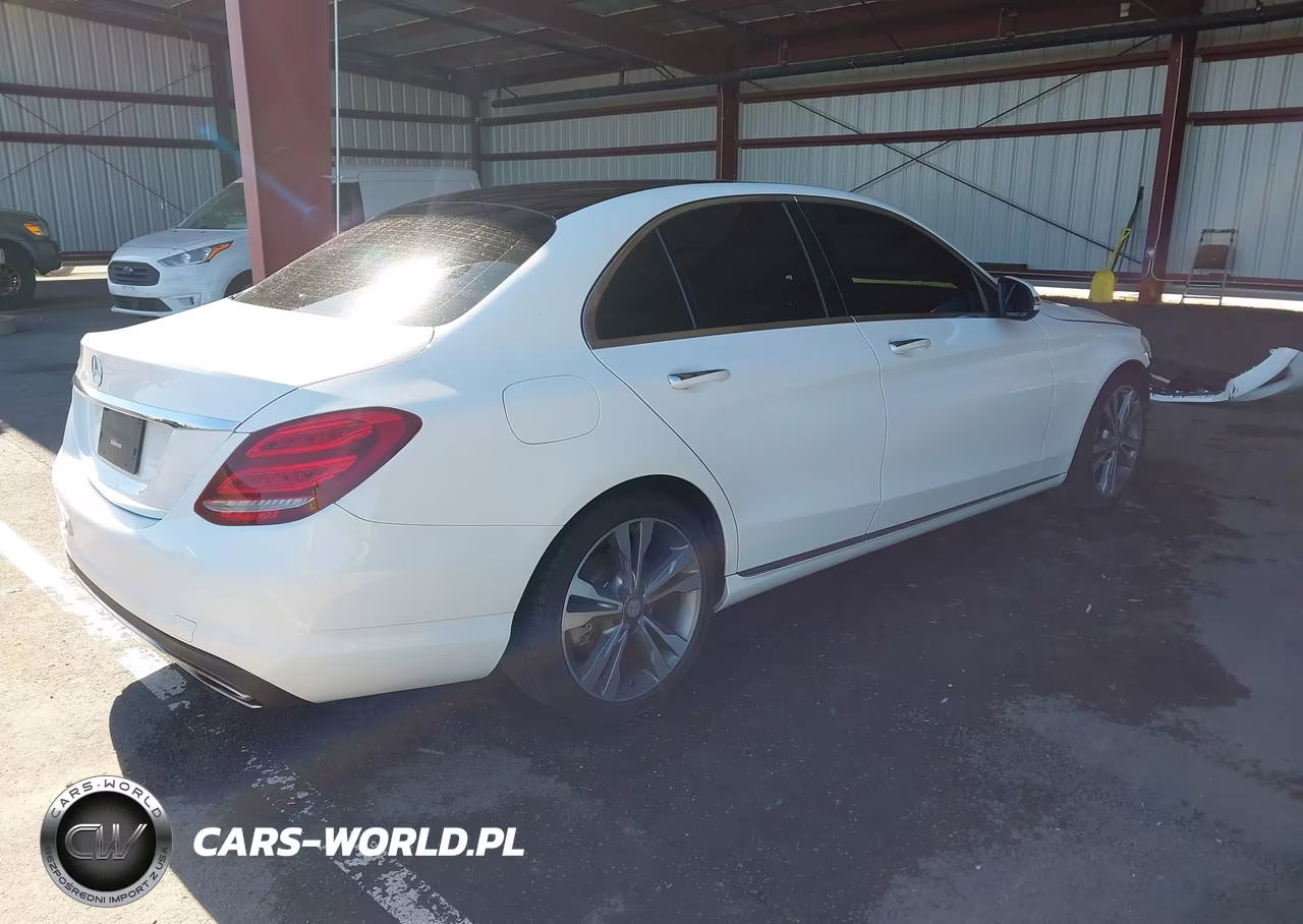 2017 Mercedes-Benz C 300 VIN:55SWF4JBXHU179532 - 4