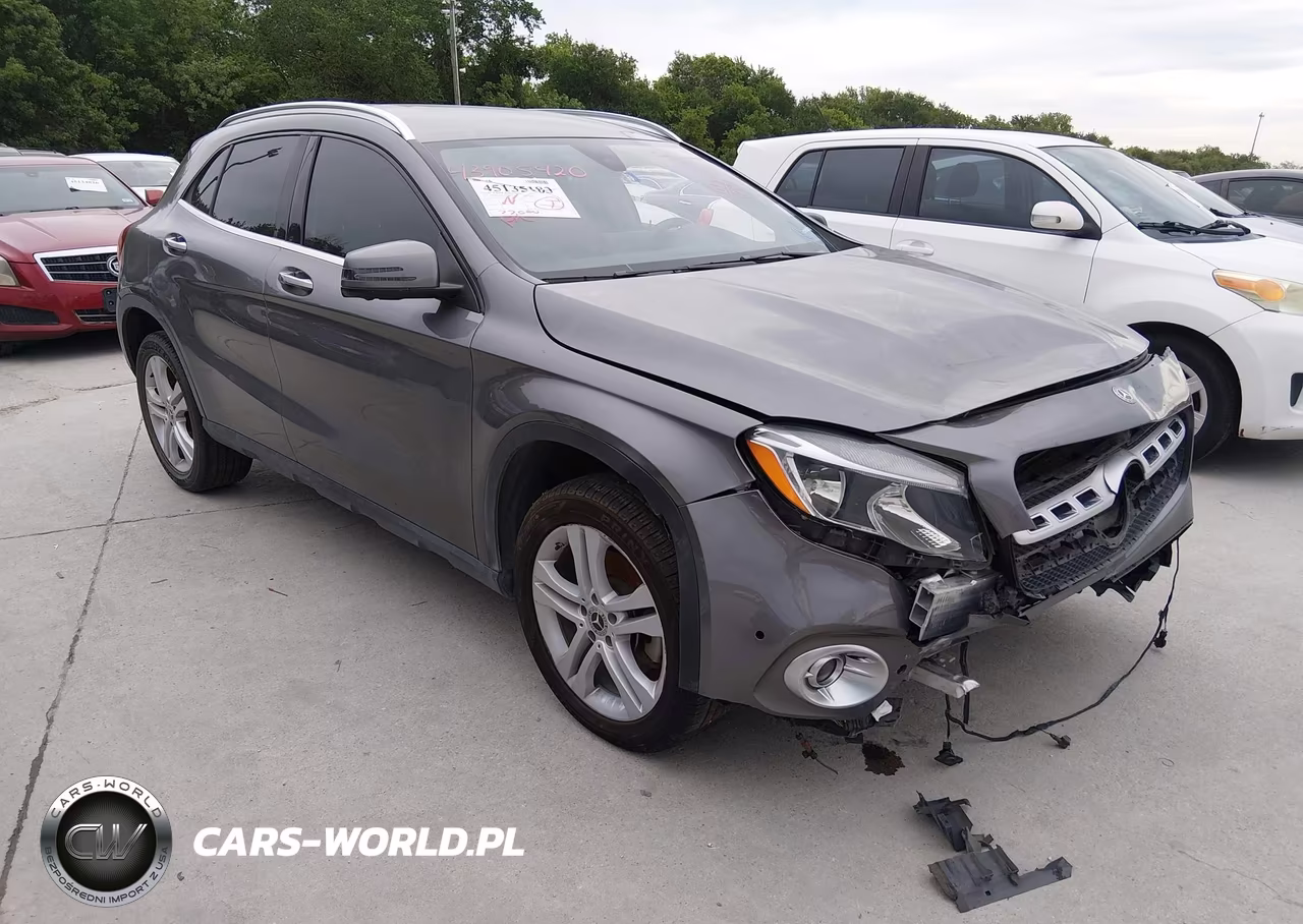 Główne zdjęcie 2019 Mercedes-Benz Gla 250 4Matic