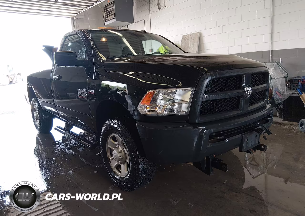 2018 Ram 2500 Tradesman 4X4 8' Box