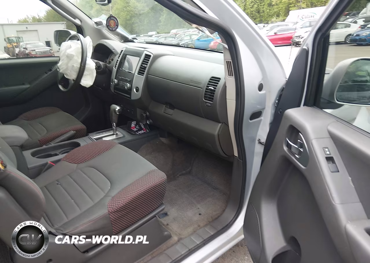 2011 Nissan Frontier Pro-4X VIN:1N6AD0CW1BC434760 - 5