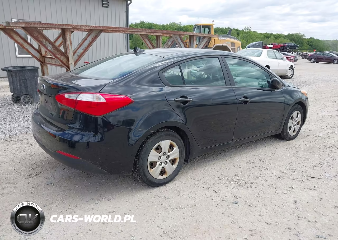 2016 Kia Forte Lx VIN:KNAFK4A6XG5575327 - 4