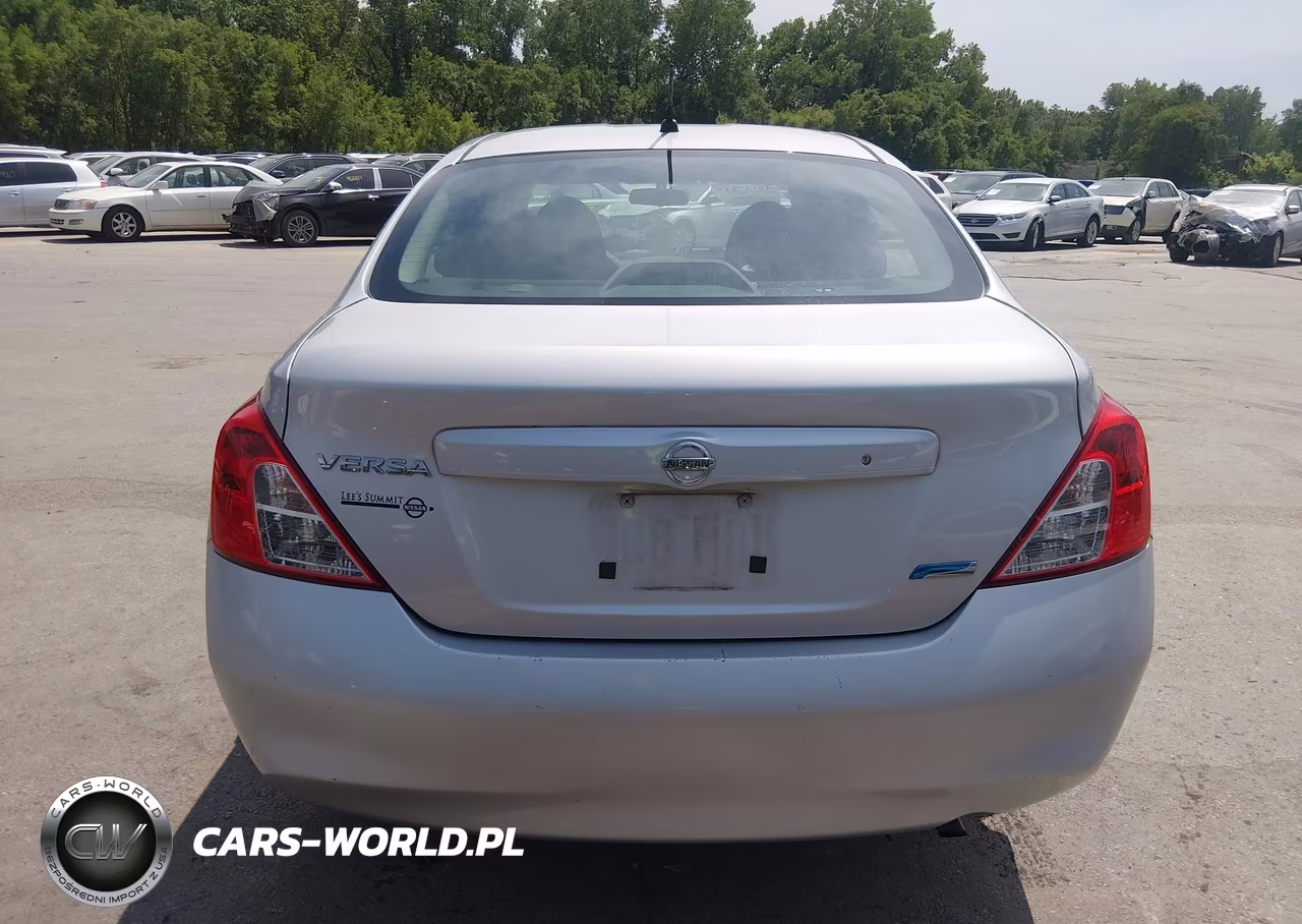 2013 Nissan Versa 1.6 S VIN:3N1CN7AP0DL882897 - 17