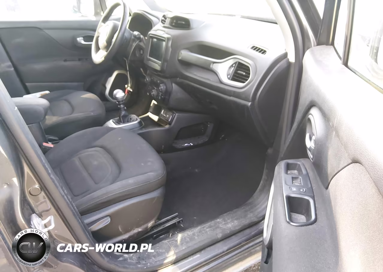 2018 Jeep Renegade Latitude Fwd VIN:ZACCJABH8JPH91005 - 5