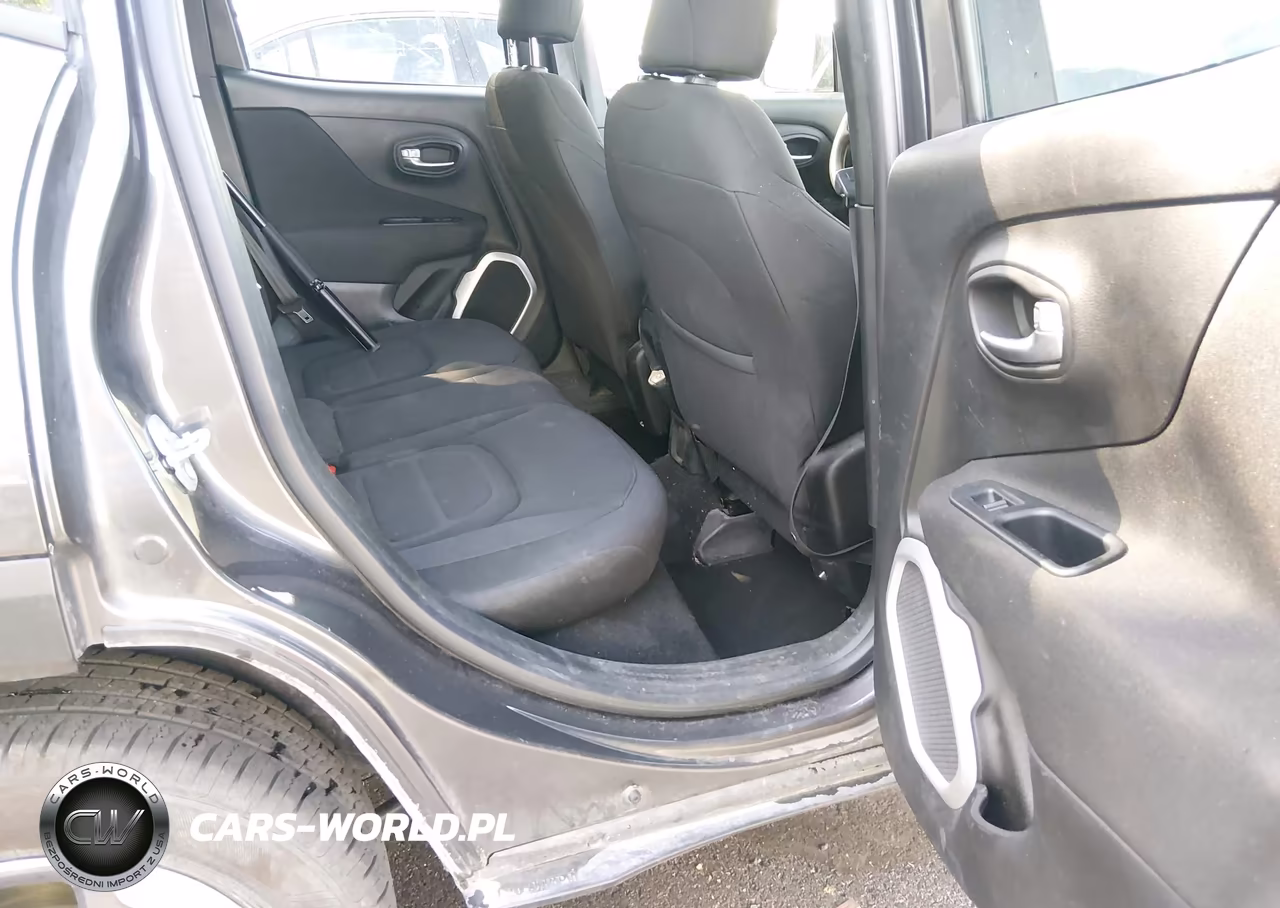 2018 Jeep Renegade Latitude Fwd VIN:ZACCJABH8JPH91005 - 8