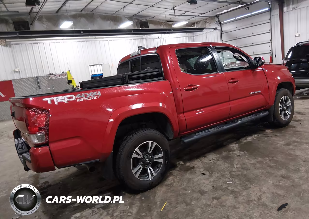 2016 Toyota Tacoma Trd Sport VIN:3TMCZ5ANXGM029099 - 4