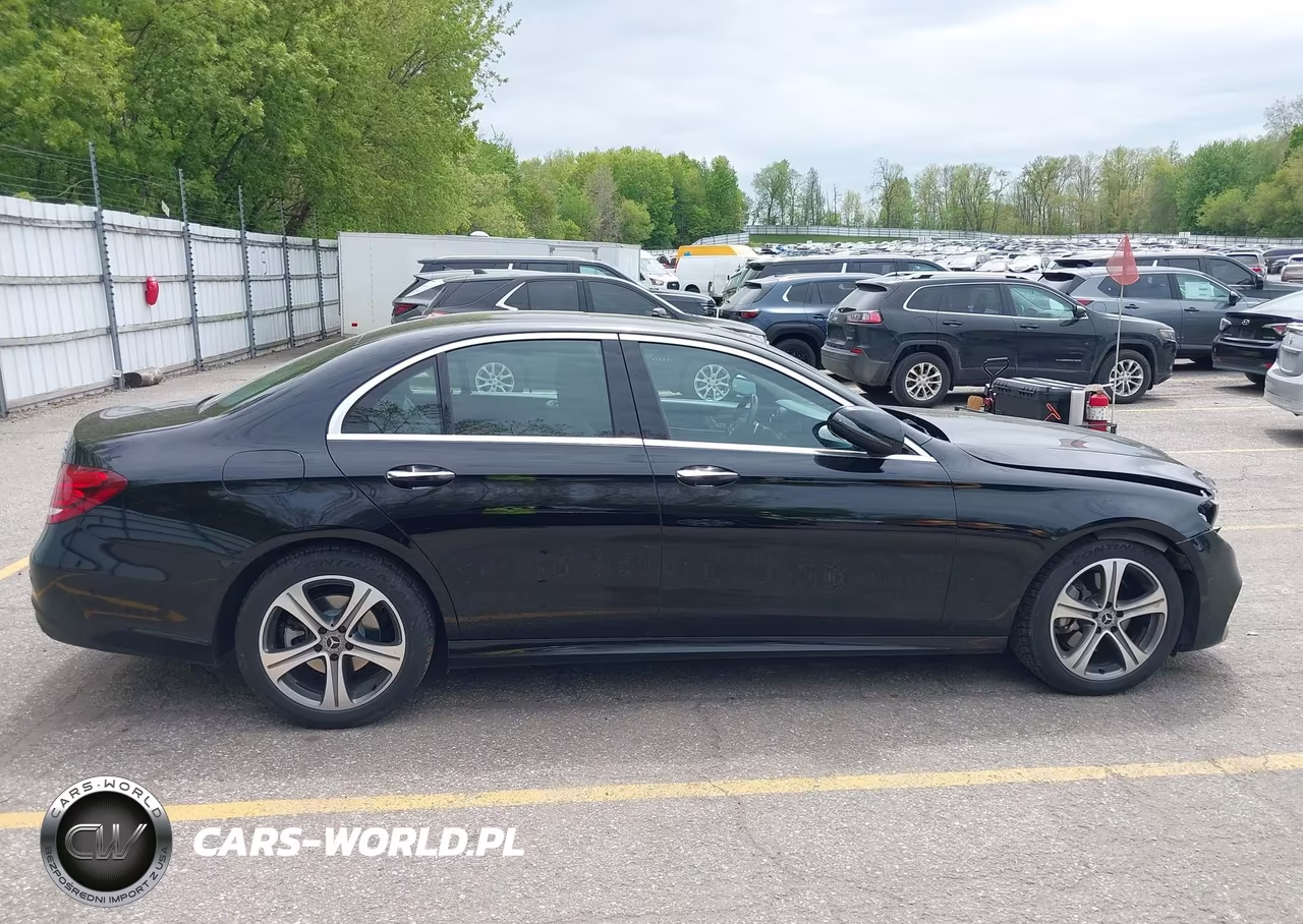 2018 Mercedes-Benz E 300 4Matic VIN:WDDZF4KB3JA347593 - 13