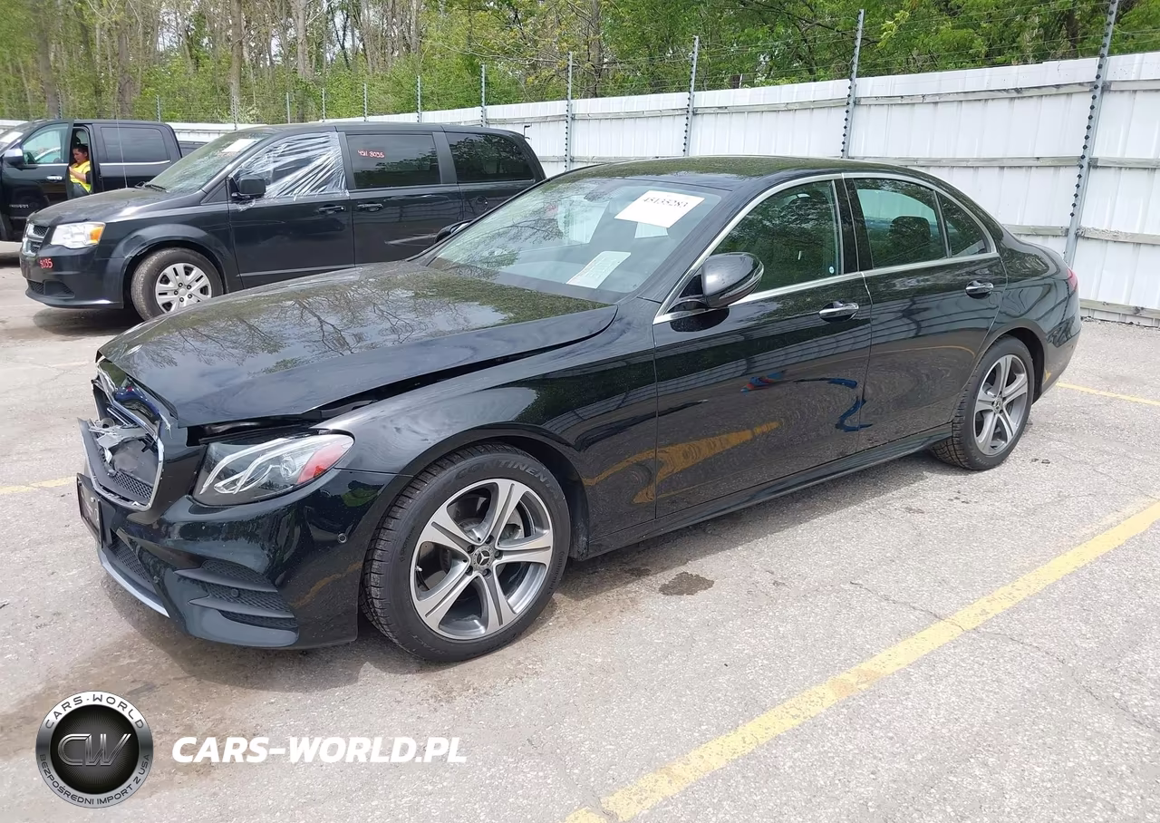 2018 Mercedes-Benz E 300 4Matic VIN:WDDZF4KB3JA347593 - 2