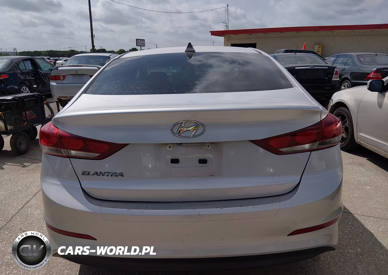 2017 Hyundai Elantra Se VIN:5NPD84LF4HH015214 - 17