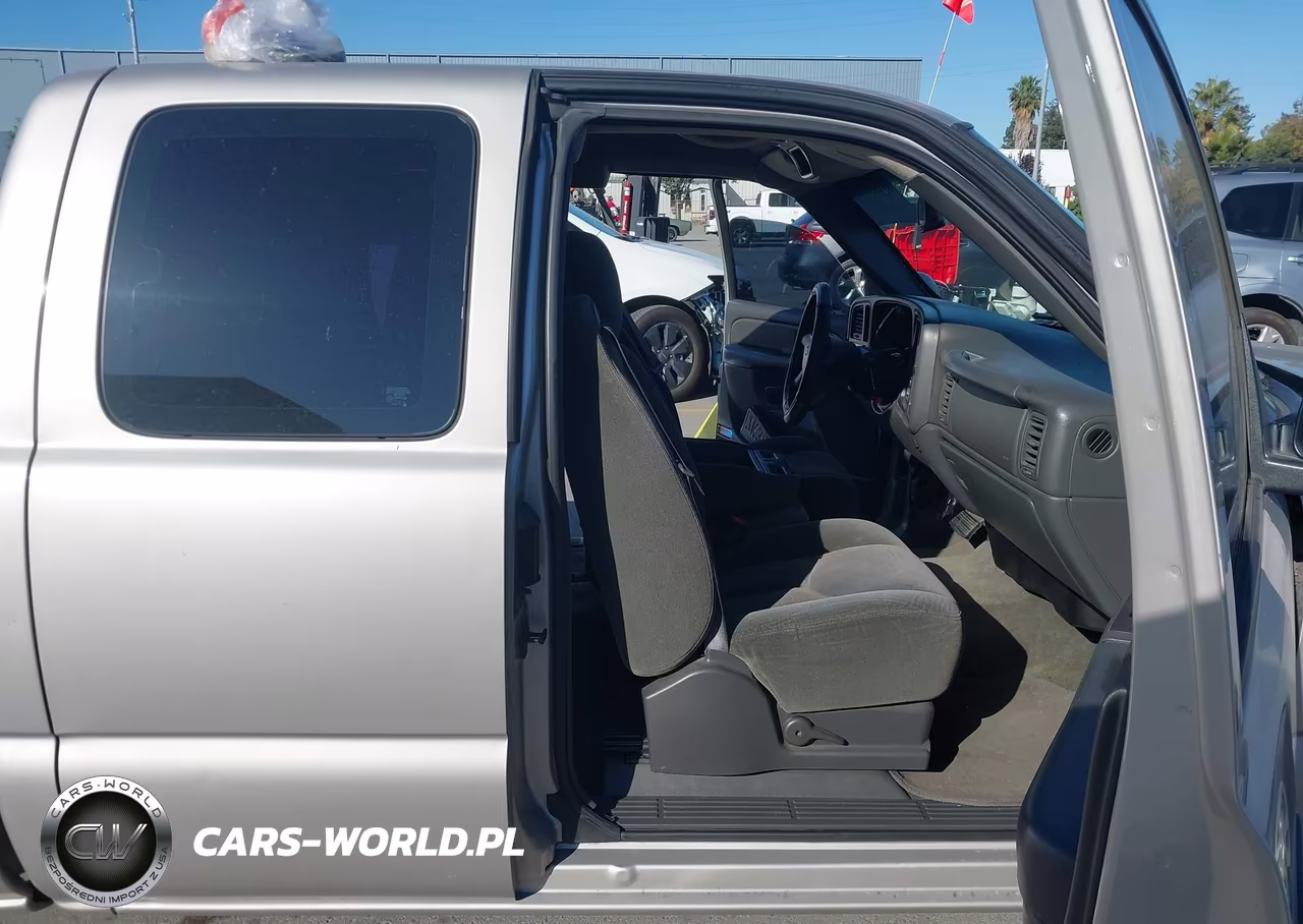 2004 Chevrolet Silverado 1500 Ls VIN:2GCEC19VX41190093 - 5