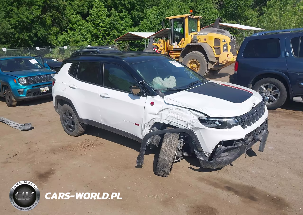 2023 Jeep Compass Trailhawk 4X4 – zdjęcie 1 z 16