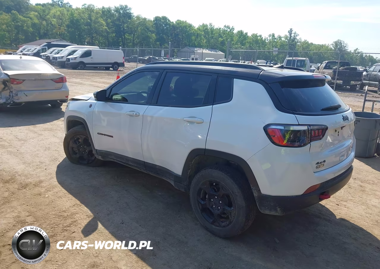 2023 Jeep Compass Trailhawk 4X4 VIN:3C4NJDDN1PT544262 - 3
