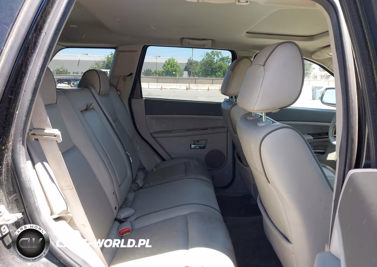 2009 Jeep Grand Cherokee Overland VIN:1J8HR68T49C507403 - 8