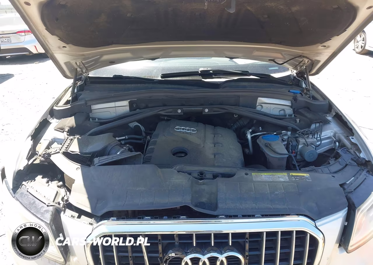 2014 Audi Q5 2.0T Premium VIN:WA1LFAFPXEA099038 - 10