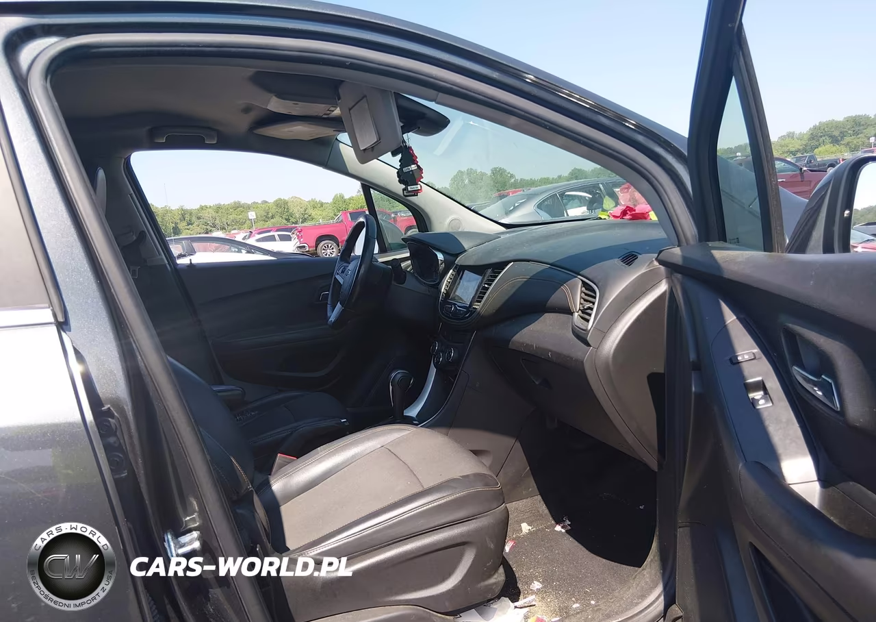 2018 Chevrolet Trax Lt VIN:KL7CJPSB7JB560828 - 5